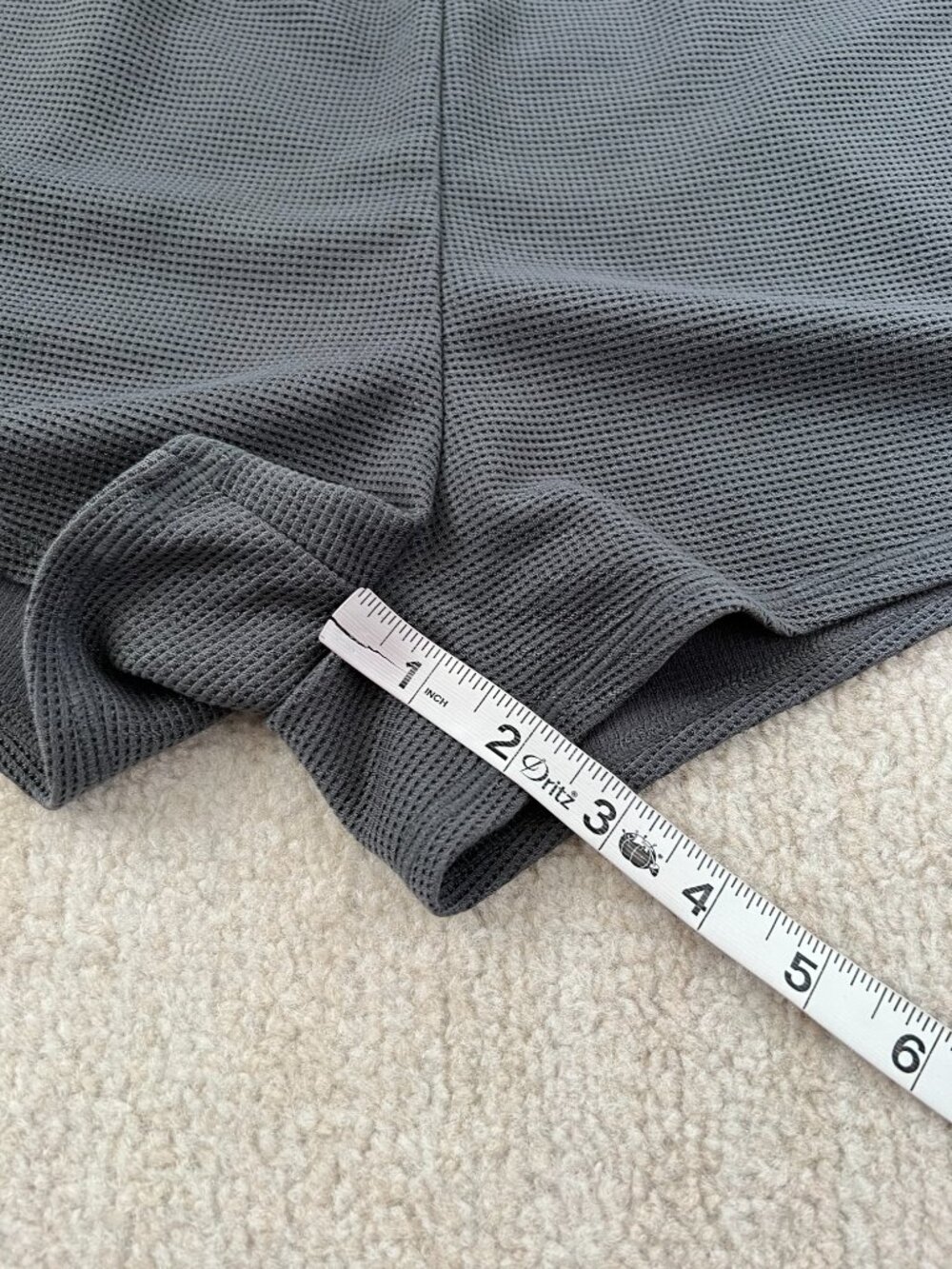 Vuori Bayview Thermal Waffle Knit Gray Shorts M - Picture 5 of 12
